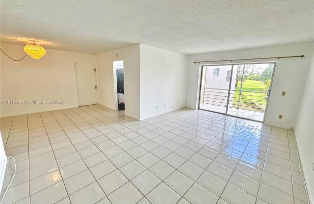 2495 Southwest 82nd Avenue photos photos