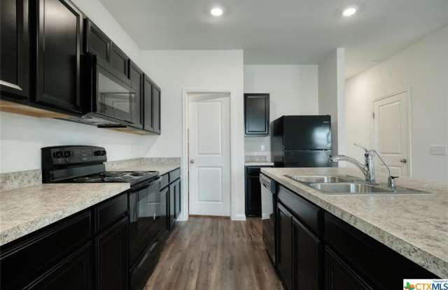 160 Seneca Loop Gallery 2