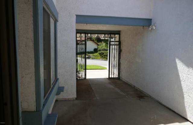 3249 Bear Creek Drive Gallery 2