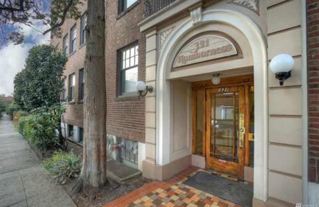 321 Boylston Ave E photos photos