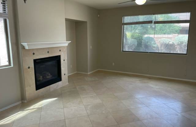 17678 W Desert View Ln Gallery 3