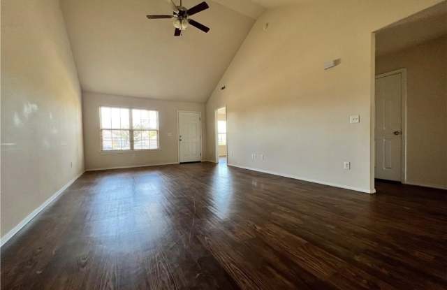 105 Southpointe Avenue Gallery 2