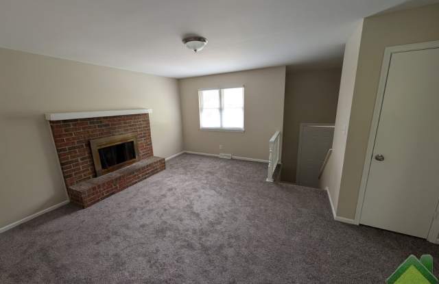 8914 Caenen Lake Road Gallery 4