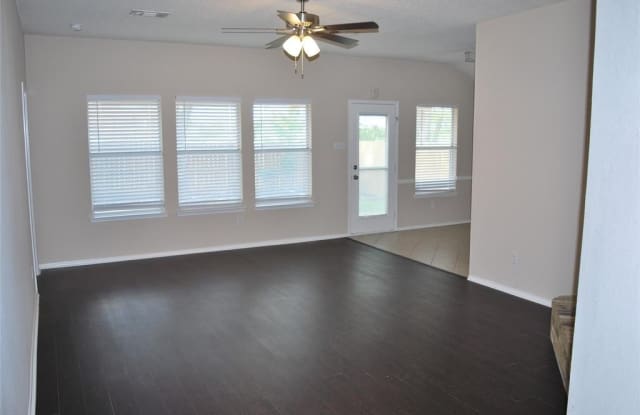 3015 Scenic Glen Drive Gallery 4