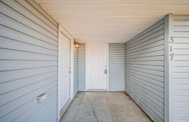 Please View 3D Virtual Walk-Through Before Scheduling a Showing Gallery 4