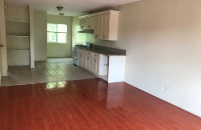 360 S Garfield Ave, Mon 15 - 360 Garfield Avenue, Monterey Park, CA 91754