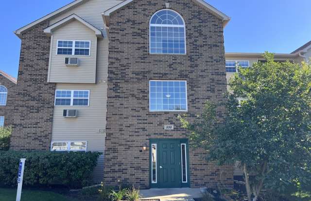 330 Cunat Boulevard photos photos