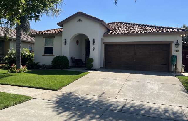 1842 Boardwalk Drive Gallery 1