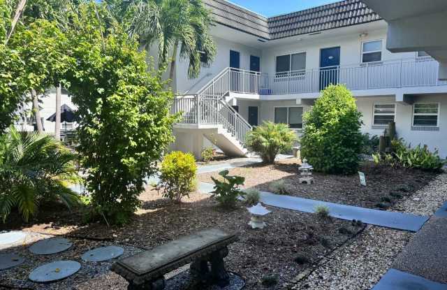 Spacious and modern 1-bedroom, 1-bathroom unit available for rent in the heart of Fort Lauderdale. photos photos