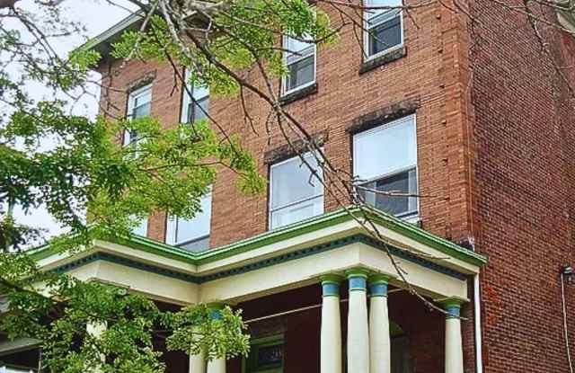 4913 WARRINGTON AVENUE photos photos