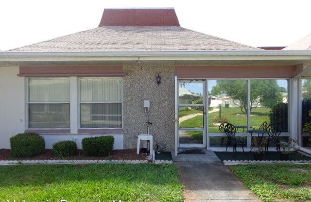 4339 Tahitian Garden Cir Unit F - 4339 Tahitian Gardens Cir, Holiday, FL 34691