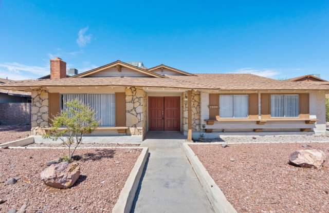 Spacious 3-Bedroom Townhome with 2-Car Garage! photos photos