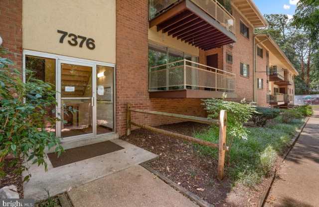 7376 LEE HIGHWAY - 7376 Lee Highway, Idylwood, VA 22046