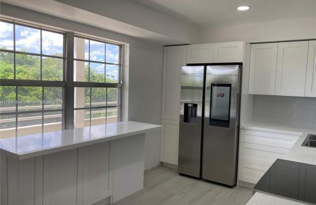 804 Cypress Blvd photos photos