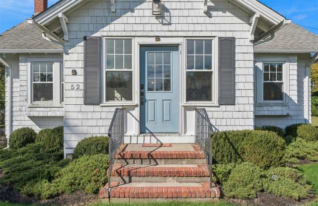 52 Stevens Lane Gallery 2