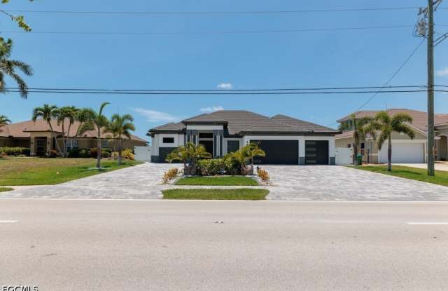 4024 Chiquita Boulevard S photos photos