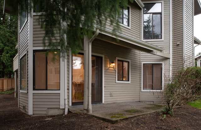 Beautifully Remodeled 2 Bed 2 Bath Redmond Condo! photos photos