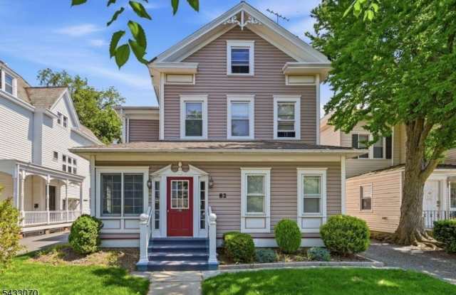 82 Maple Ave photos photos