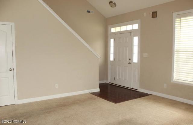 405 Zircon Court Gallery 3