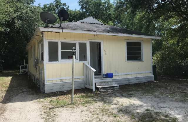 622 AVENUE S NE photos photos