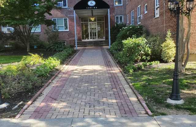 189-04 64th Ave photos photos