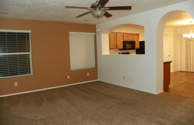 6428 Mountain Hawk Loop NE Gallery 3
