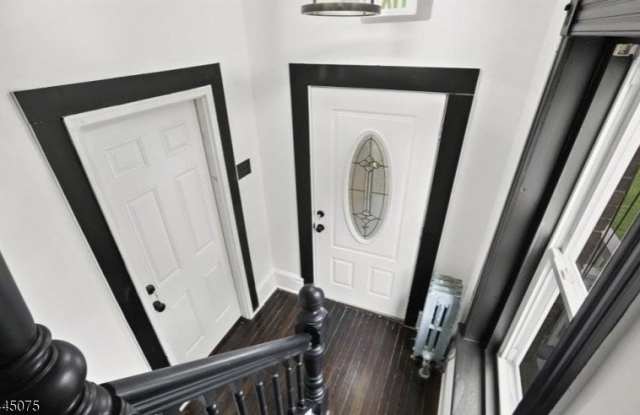 414 Main St photos photos