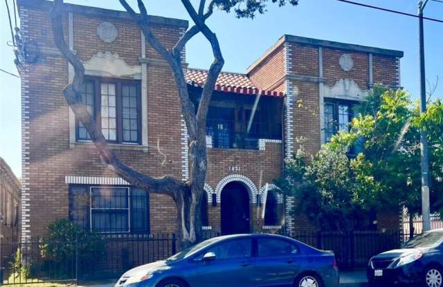 1421 S Valencia Street photos photos