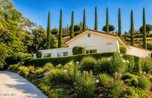 32355 Saddle Mountain Drive Gallery 1