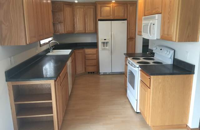 3 Bed/2 Bath Northside Home - 606 West Elwood Court, Spokane County, WA 99218