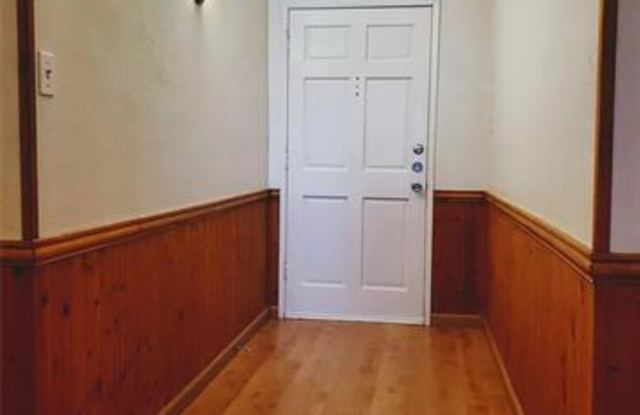 5400 Ragan Drive Gallery 2