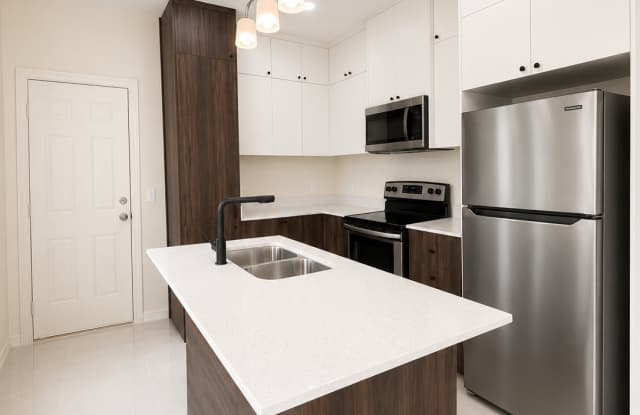408 N Alexandrite Ave photos photos