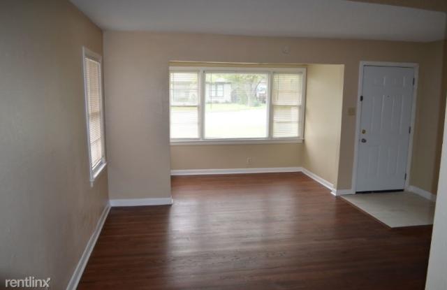 4740 Trail Lake Drive Gallery 3