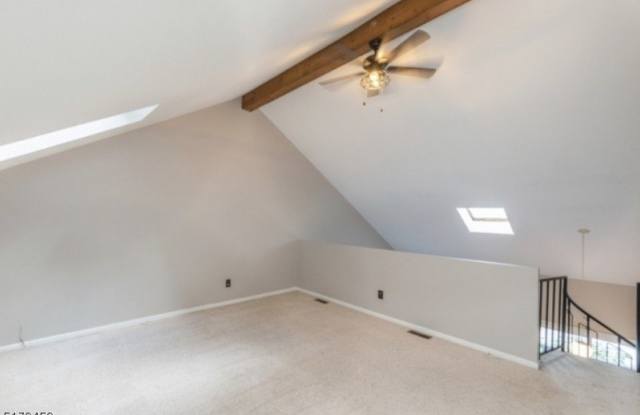 3 Steamboat Dr Unit 10 Gallery 4