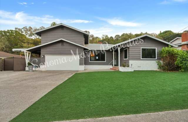 Fully Renovated Spacious 5-Bedroom, 3-Bath Home in Charming Novato - 15 Garner Drive, Novato, CA 94947