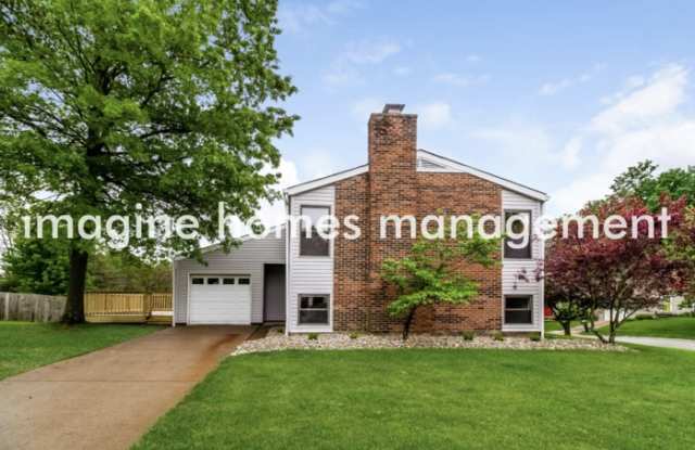 7149 Woodridge Drive Gallery 3