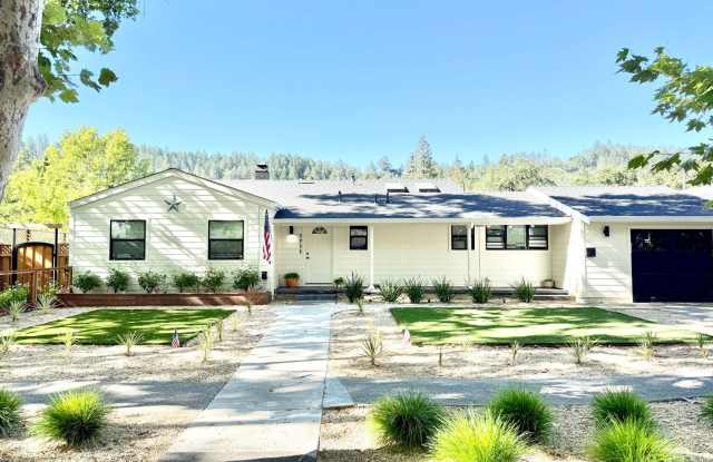 Beautiful Remodeled Calistoga Home photos photos