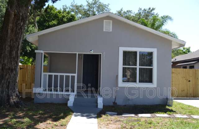 225 1st St photos photos
