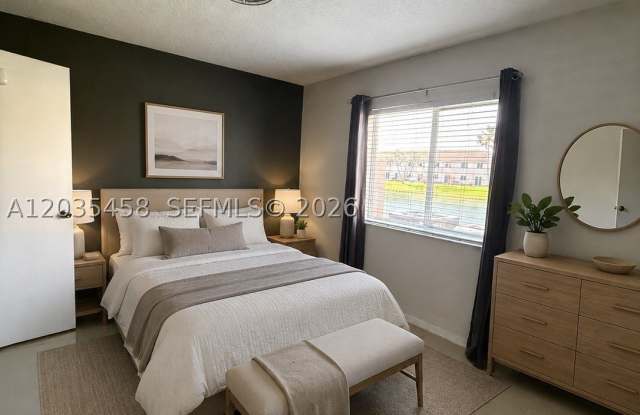 1271 SE 28th Ct Gallery 2