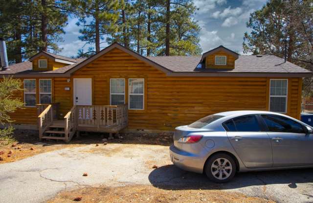 Freshly remodeled 3 Bedroom 2 Bathroom Home in Sugarloaf photos photos