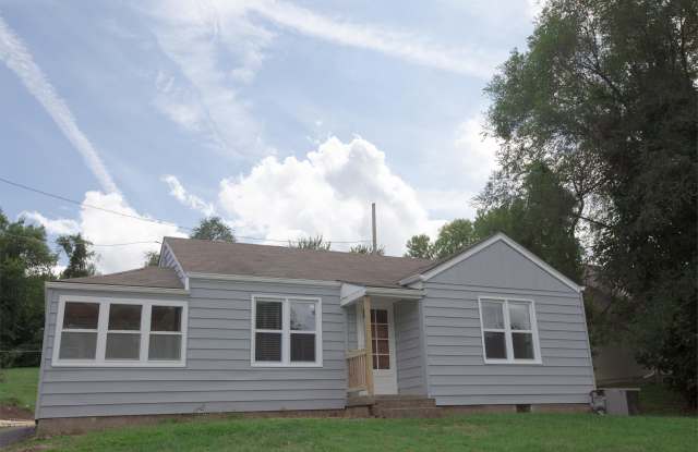 7941 Parallel Parkway Gallery 4