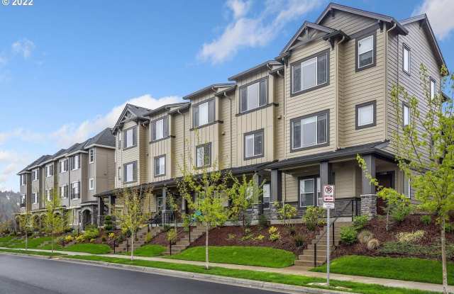 Modern North Bethany 2-Bedroom + Den Townhome with Garage, Private Balcony near Parks & Trails Gallery 4