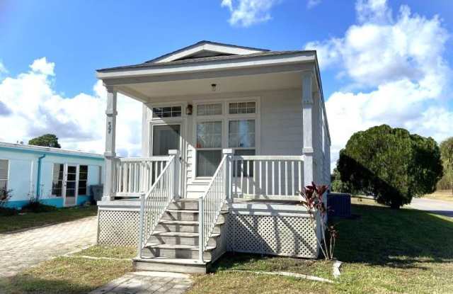 57 Freedom Dr, #42 - 57 Freedom Drive, Indian River County, FL 32966 57 Freedom Dr, #42 - 57 Freedom Drive, Indian River County, FL 32966