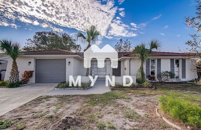 6920 Tierra Linda St - 6920 Tierra Linda Street, Jasmine Estates, FL 34668