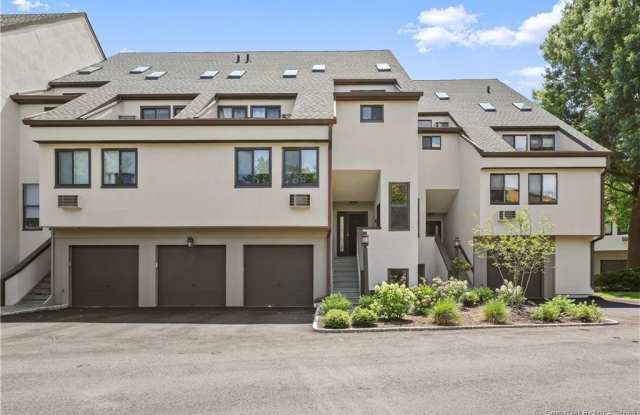 79 Harbor Drive - 79 Harbor Drive, Greenwich, CT 06830