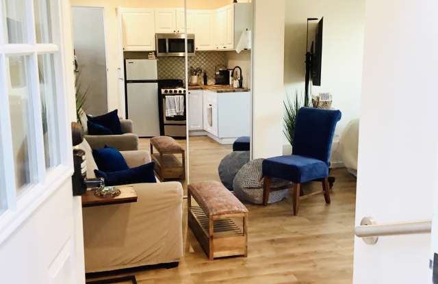 1630 W. 27th St photos photos