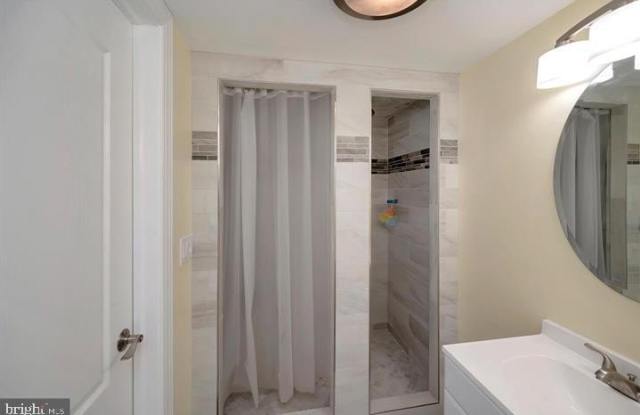 6 TOWERING OAKS DRIVE photos photos
