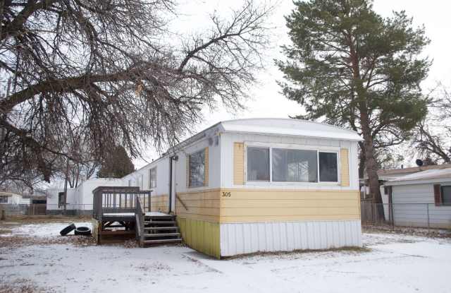 Charming 2 Bed, 1 Bath Home in Idaho Falls! photos photos