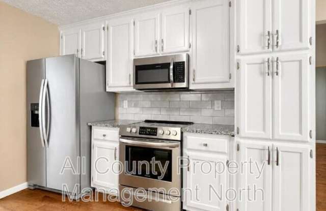 4710 Middleboro Lane Gallery 4