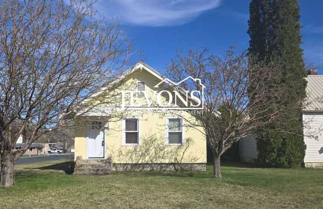 2-bedroom single-family home near Naches Applewood Park photos photos 2-bedroom single-family home near Naches Applewood Park photos photos